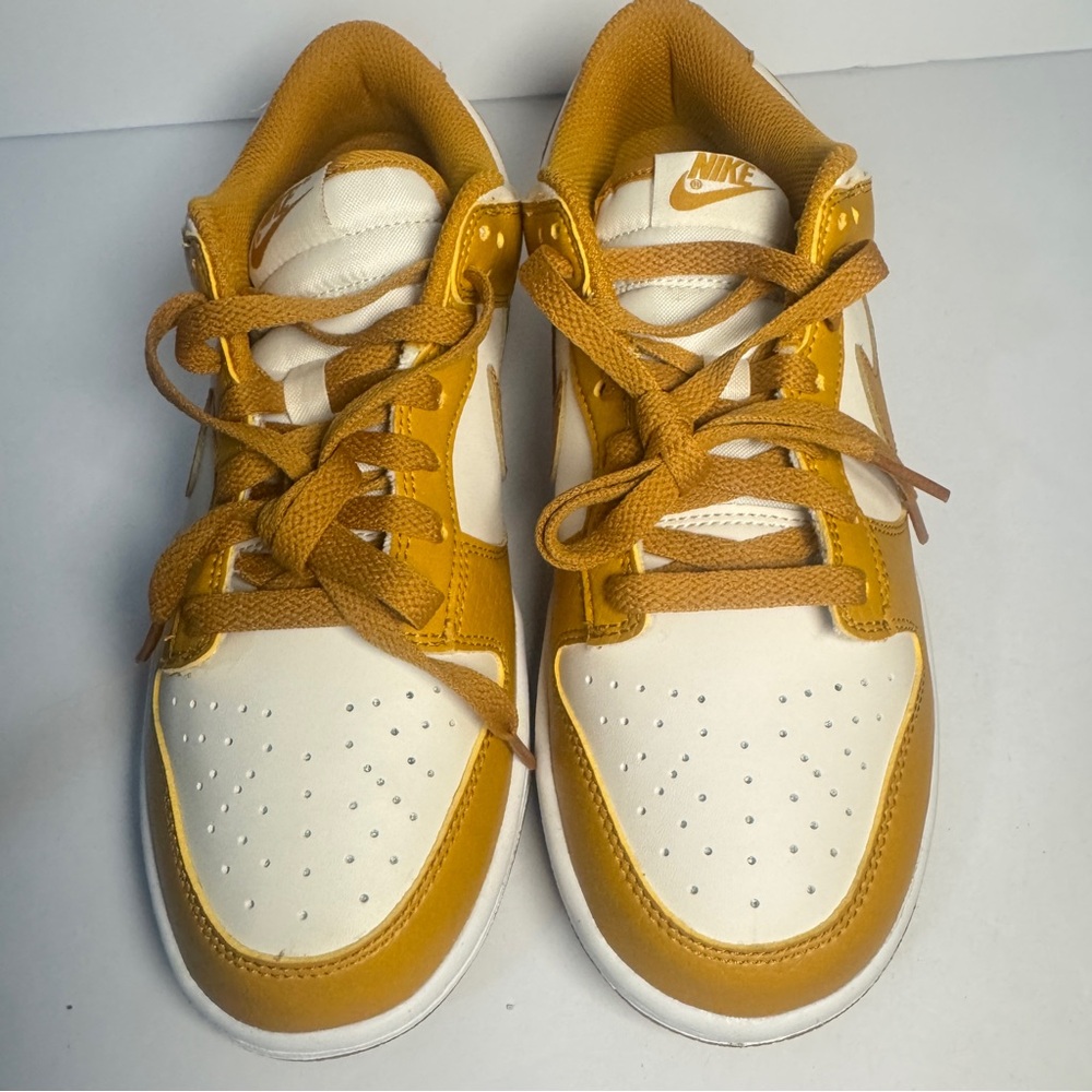 Nike Dunk Low Next Nature Gold Mustard Wm 7.5 yellow white nwb DN1431-001 - Picture 10 of 10